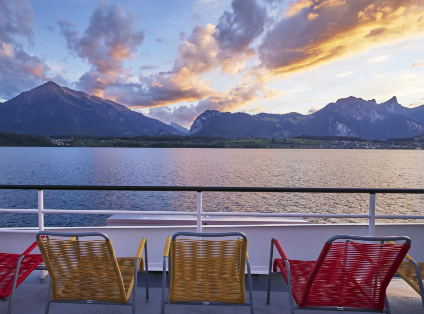 Sunset Boat Cruise on the Lake of Thun A Relaxing Way to end your Adventurous Interlaken day (1)